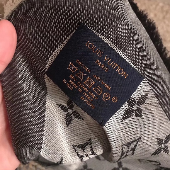 Louis vuitton MONOGRAM DENIM in black - Picture 3 of 8